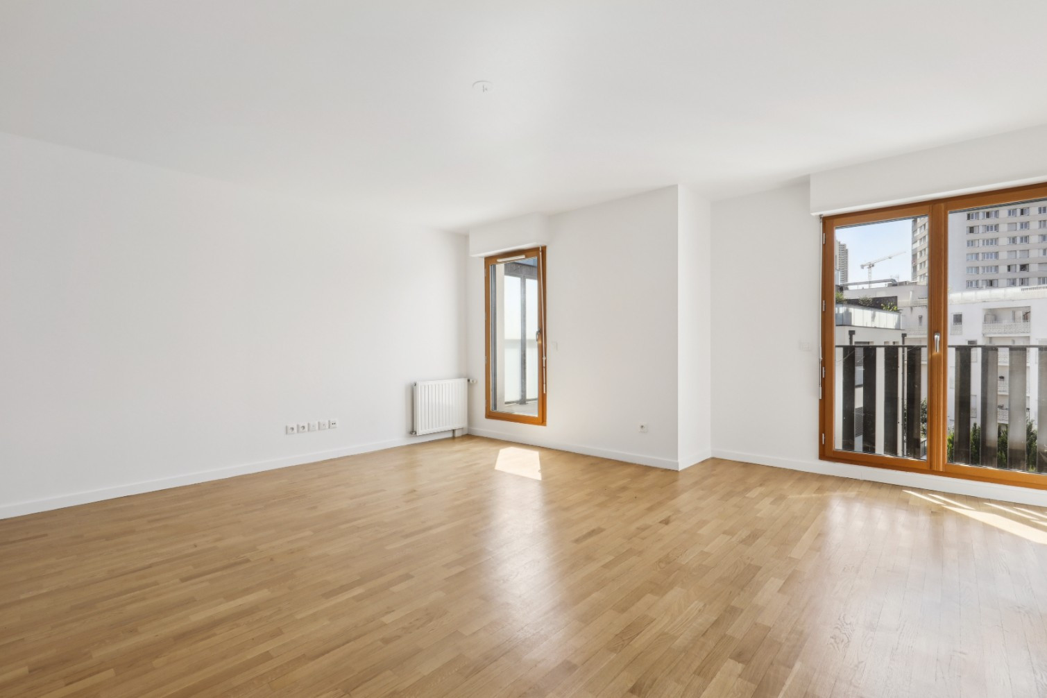 
                                                Vente
                                                 Duplex familial au dernier étage avec terrasses !