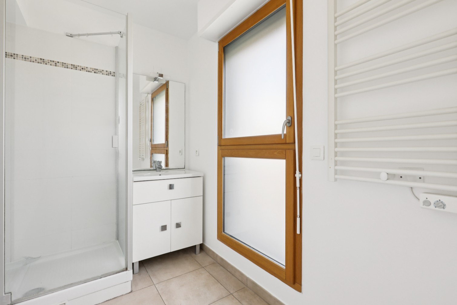 
                                                Vente
                                                 Duplex familial au dernier étage avec terrasses !