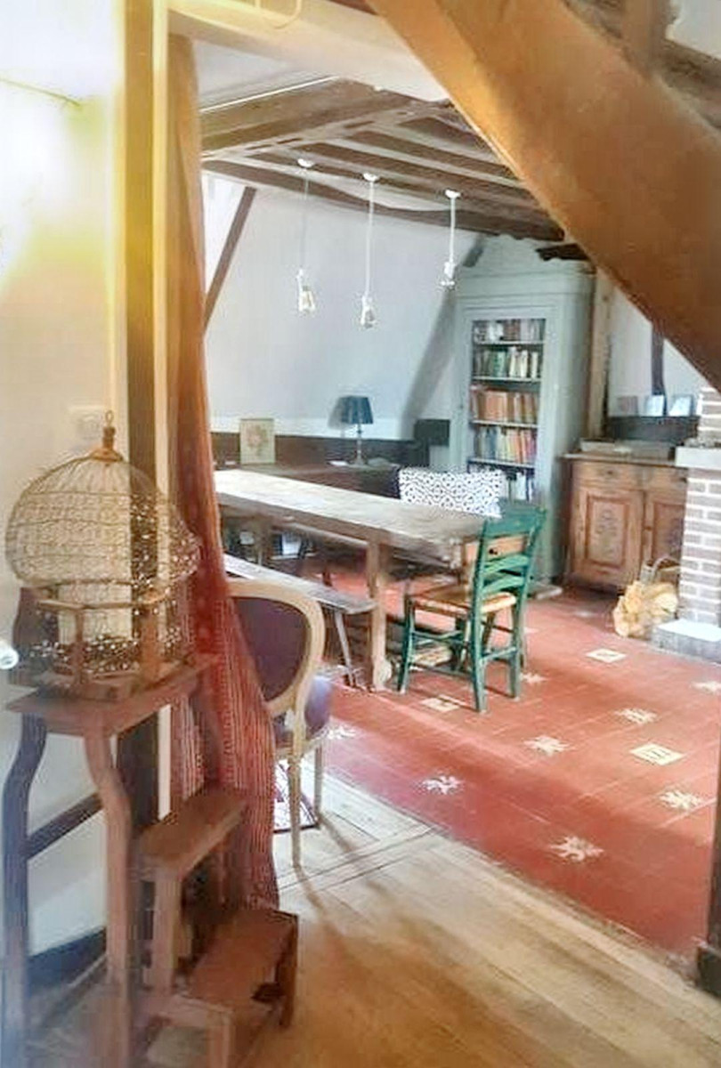 
                                                Location
                                                 Duplex lumineux au coeur historique de Vernon