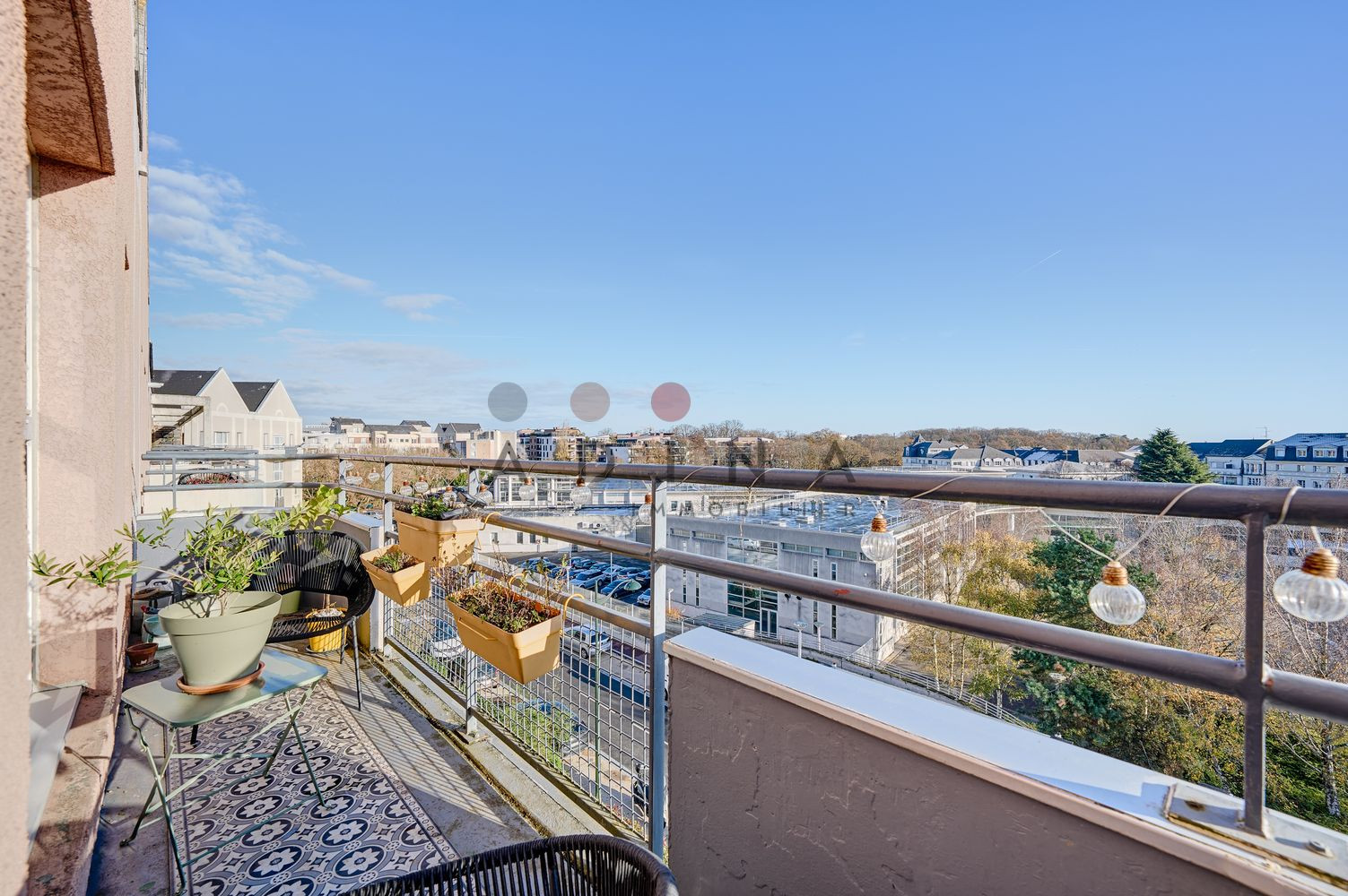 
                                                Vente
                                                 Duplex Lumineux de 4 Pièces