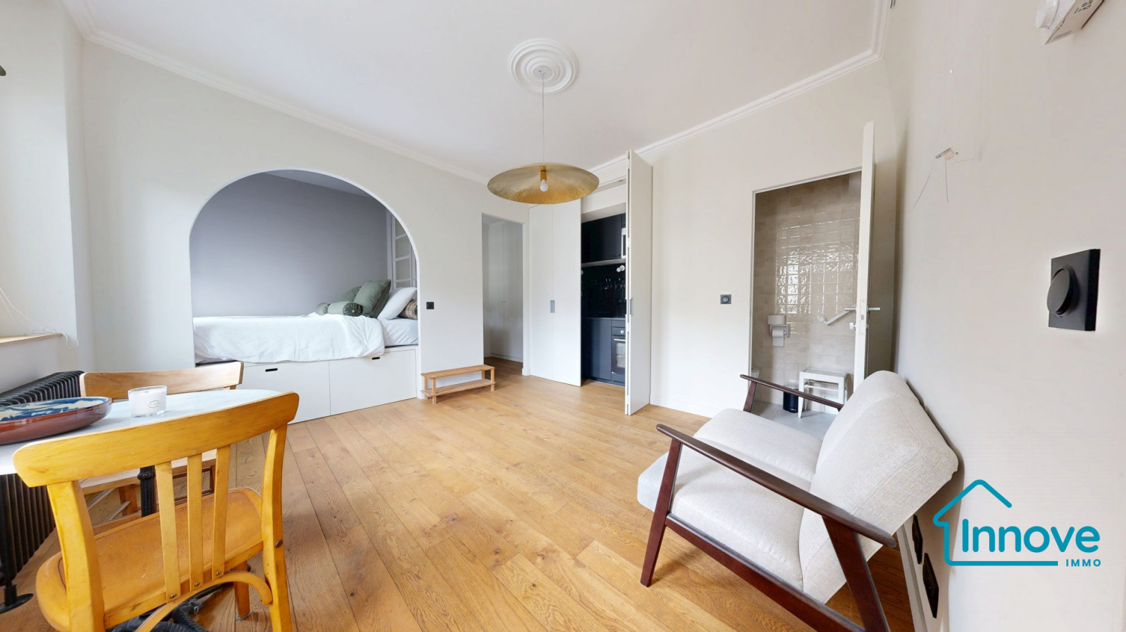 
                                                Location
                                                 Duplex meublé