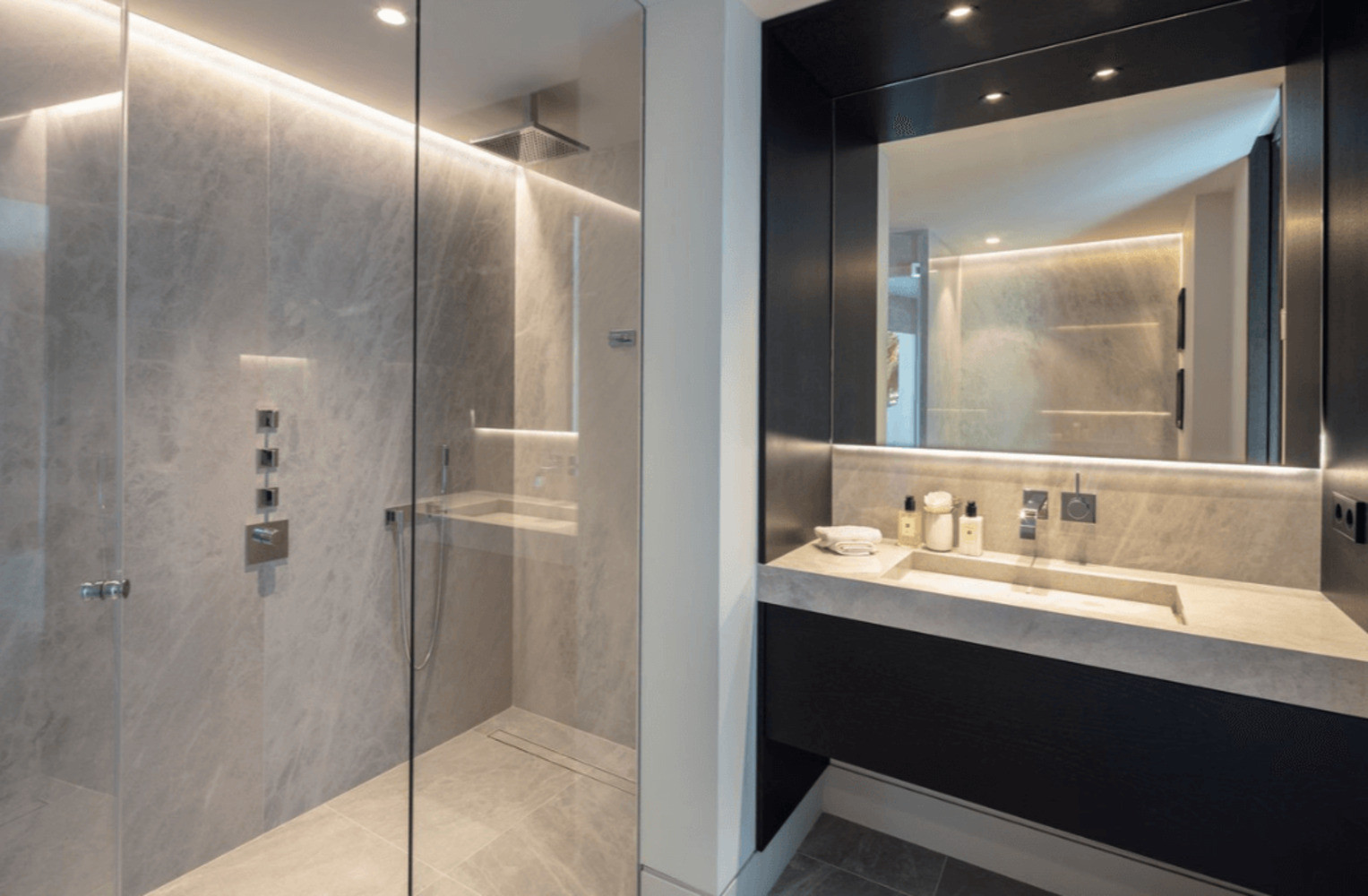 
                                                Vente
                                                 Duplex Penthouse à Puente Romano