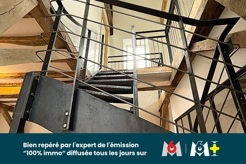 
                                                Vente
                                                 DUPLEX REFAIT A NEUF - T4  78m² Centre Historique