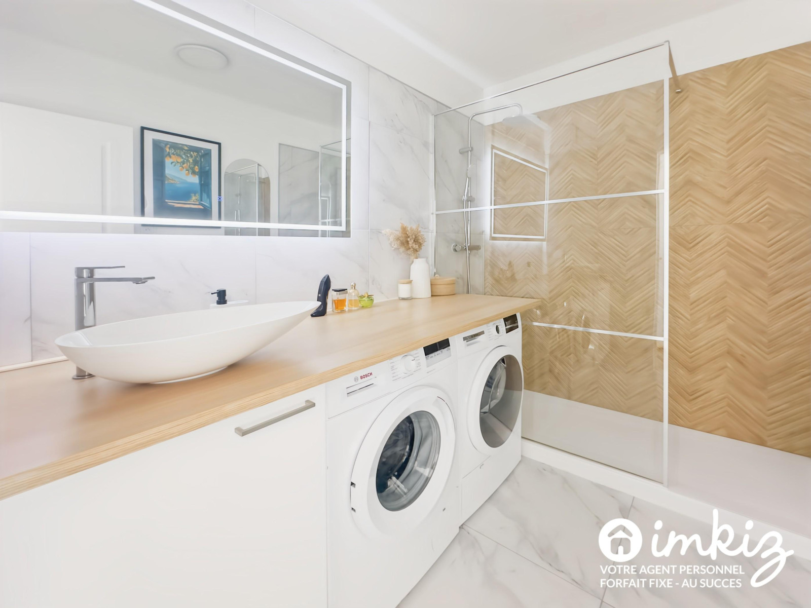 
                                                Vente
                                                 Duplex rénové 84 m² • Sainte-Marie la mer