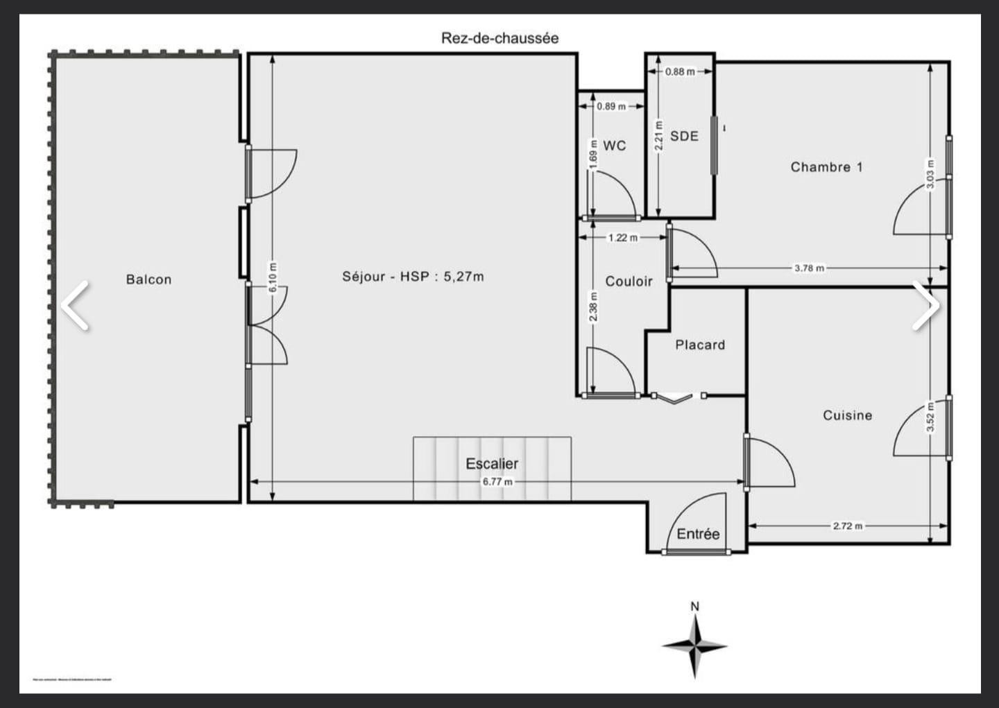
                                                Vente
                                                 Duplex rooftop avec terrasses et balcon.