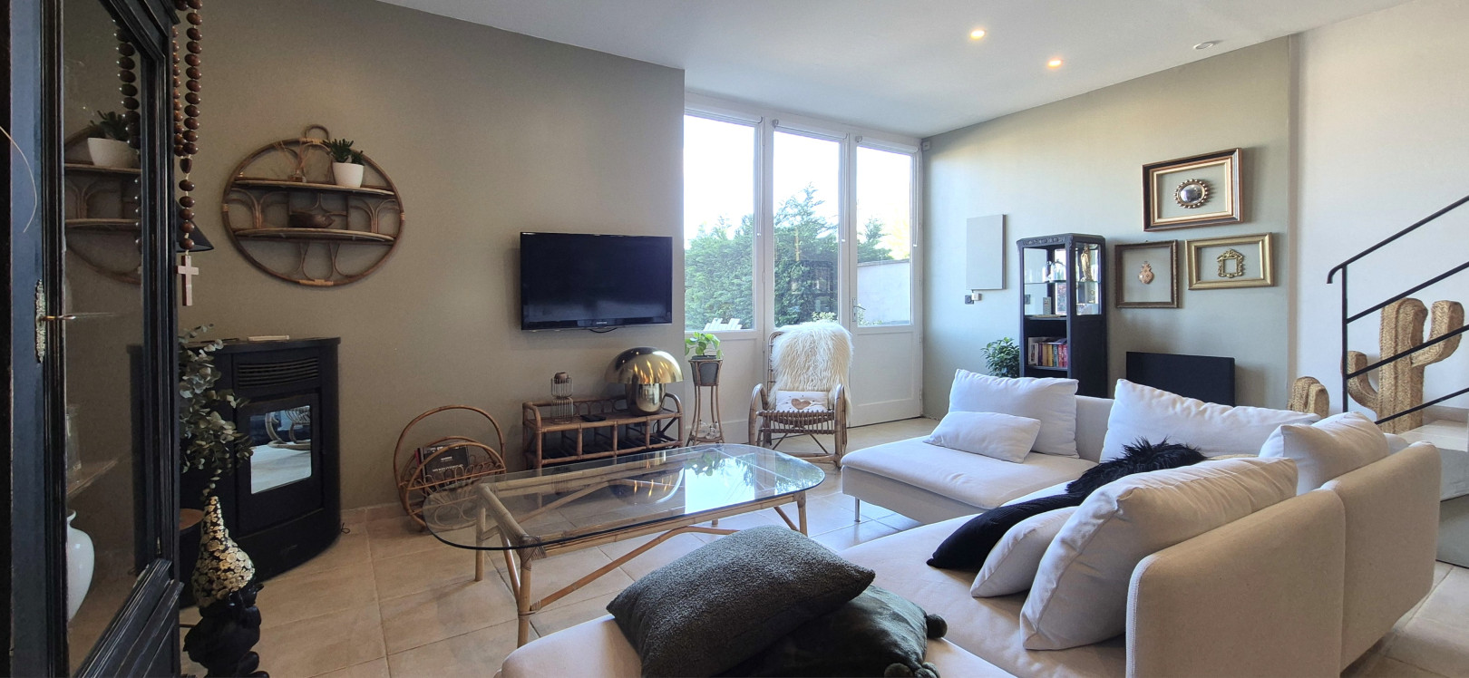 
                                                Vente
                                                 Duplex T4 de 90 m² + jardin + 2 places de parking
