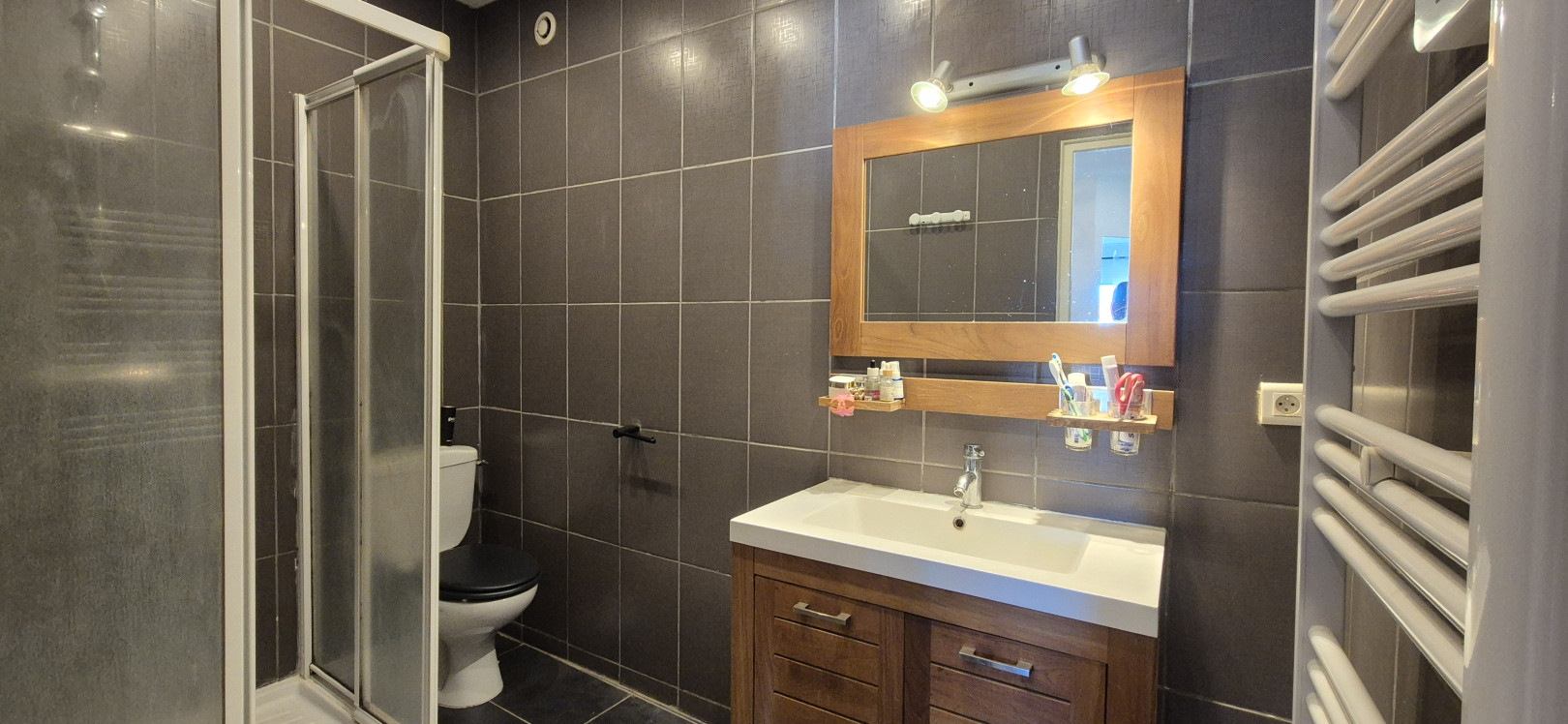 
                                                Vente
                                                 Duplex T4 de 90 m² + jardin + 2 places de parking