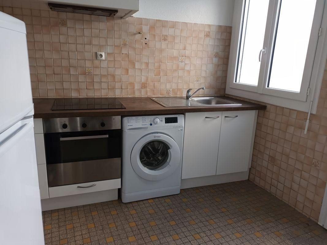 
                                                Location
                                                 Echoppe meublée 59m² Saint Augustin