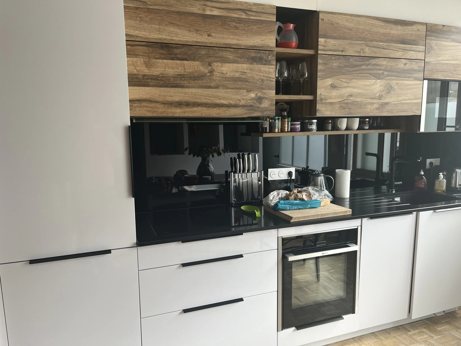 
                                                Location
                                                 Échoppe T2 rénovée et meublée