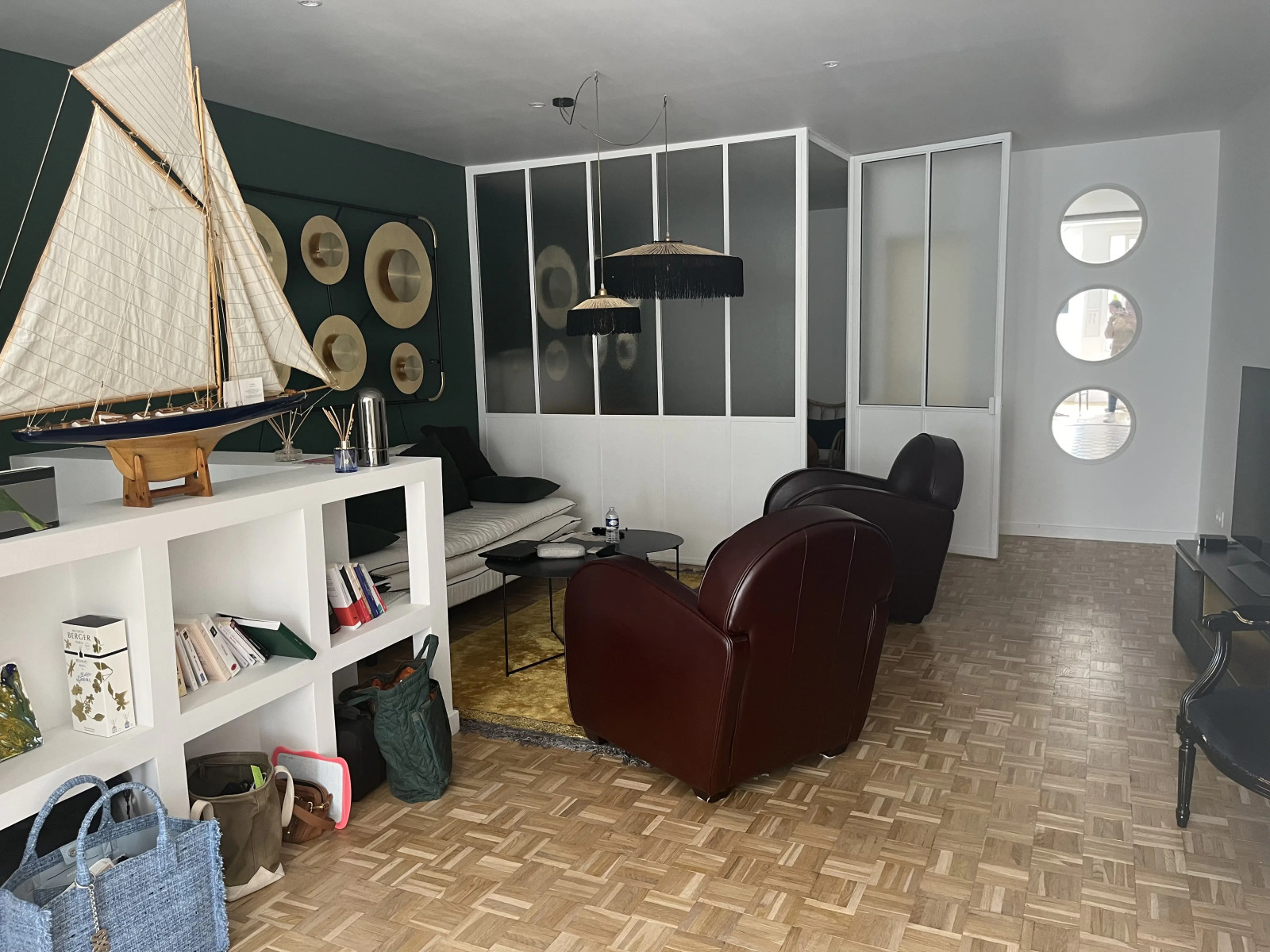 
                                                Location
                                                 Échoppe T2 rénovée et meublée