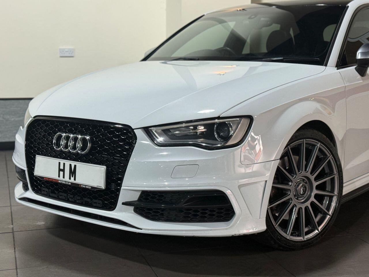 
                                                Voiture
                                                 ee