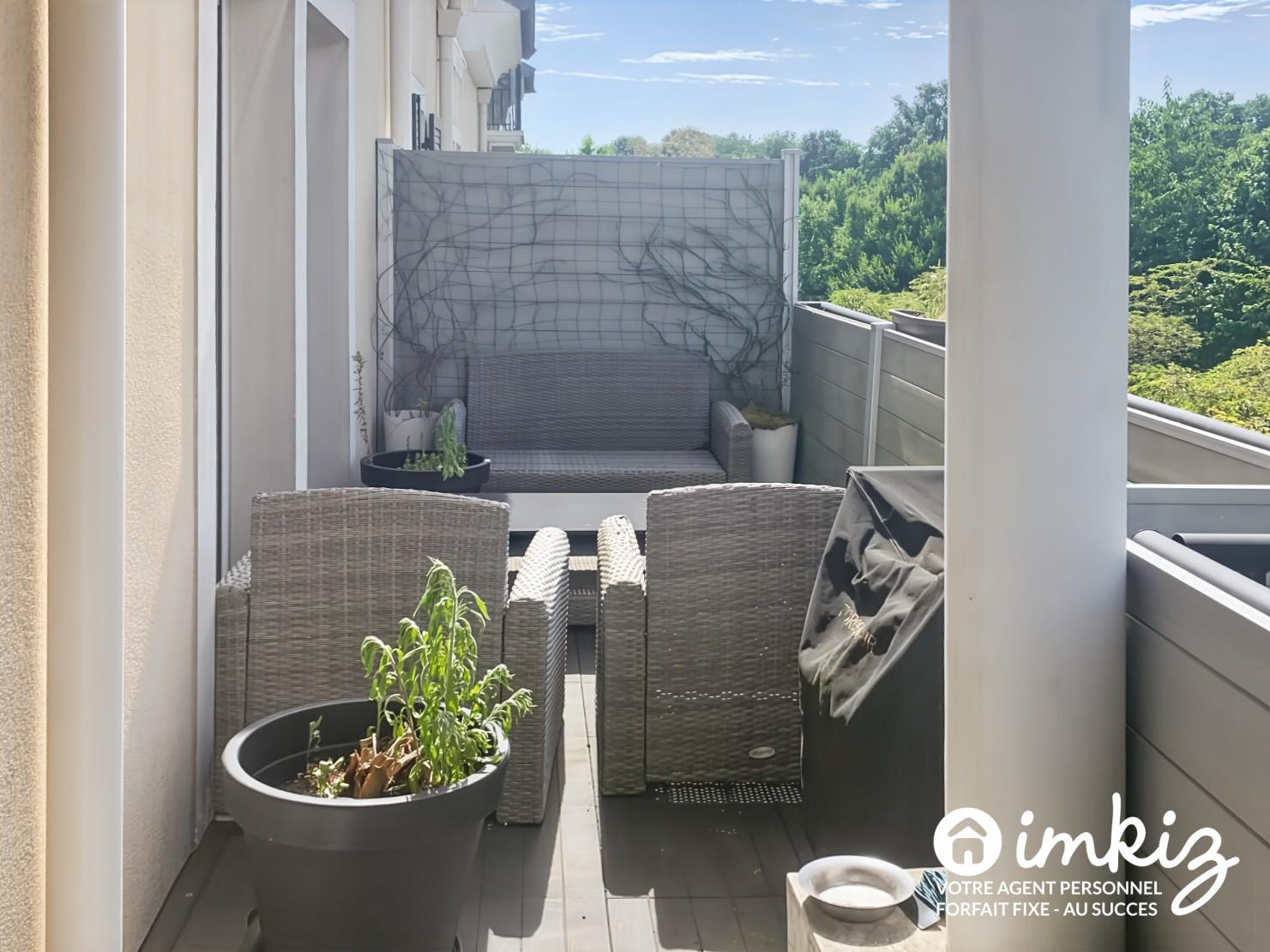 
                                                Vente
                                                 Émerainville Gare (7 min) – Duplex "Esprit Maison"