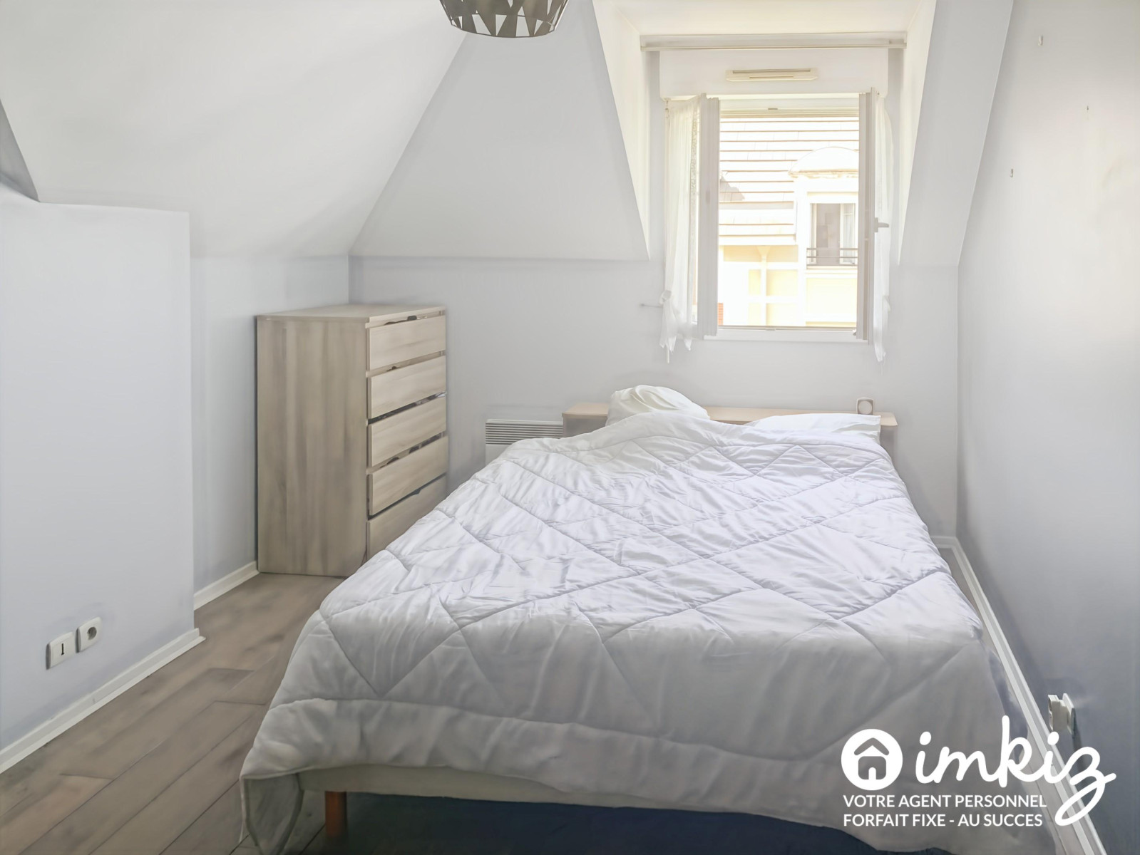 
                                                Vente
                                                 Émerainville Gare (7 min) – Duplex "Esprit Maison"