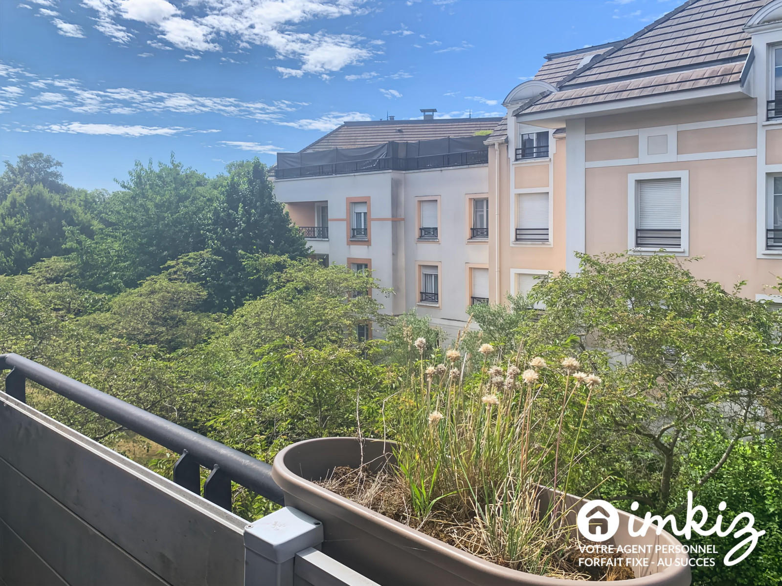 
                                                Vente
                                                 Émerainville Gare (7 min) – Duplex "Esprit Maison"