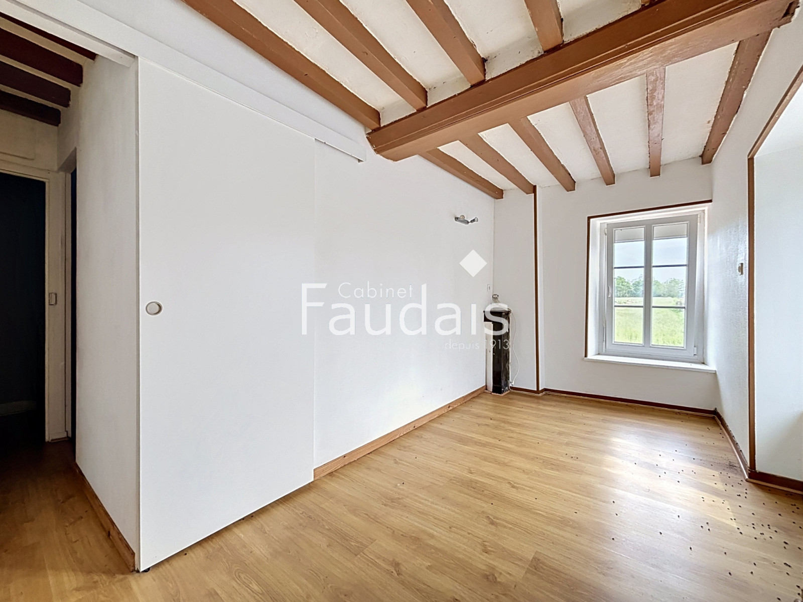 
                                                Vente
                                                 ENSEMBLE DE DEUX MAISONS IDEAL INVESTISSEMENT