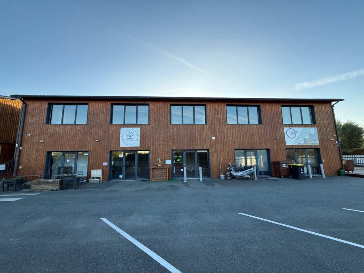 
                                                Vente
                                                 Ensemble immobilier à fort potentiel