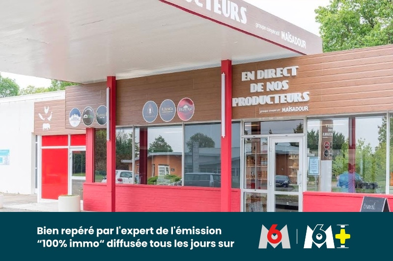
                                                Vente
                                                 ENSEMBLE IMMOBILIER A FORT POTENTIEL