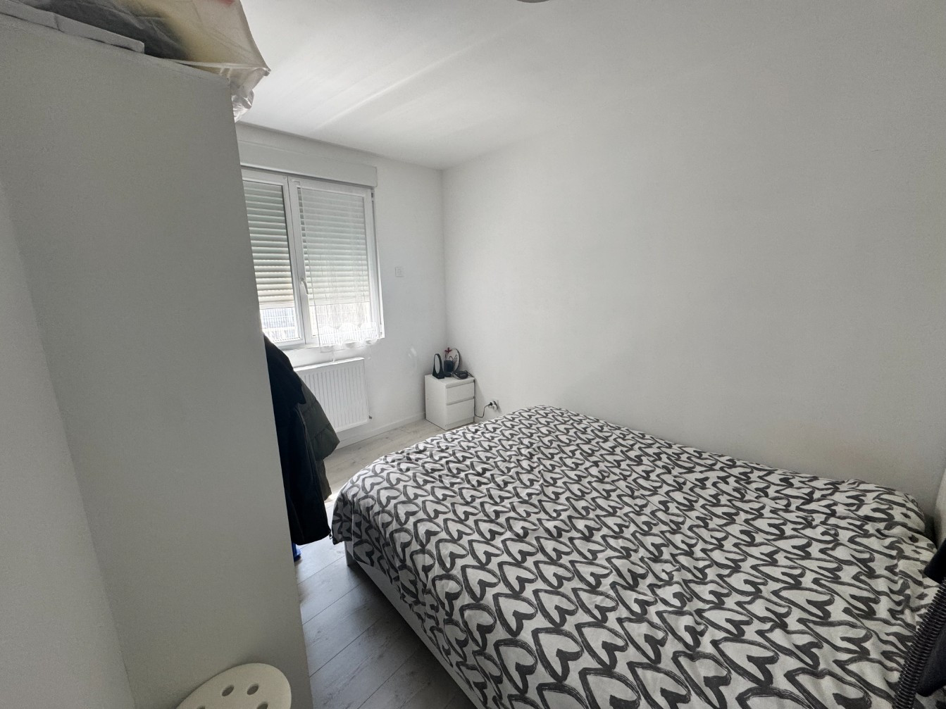 
                                                Vente
                                                 ENSEMBLE IMMOBILIER HYPER CENTRE
