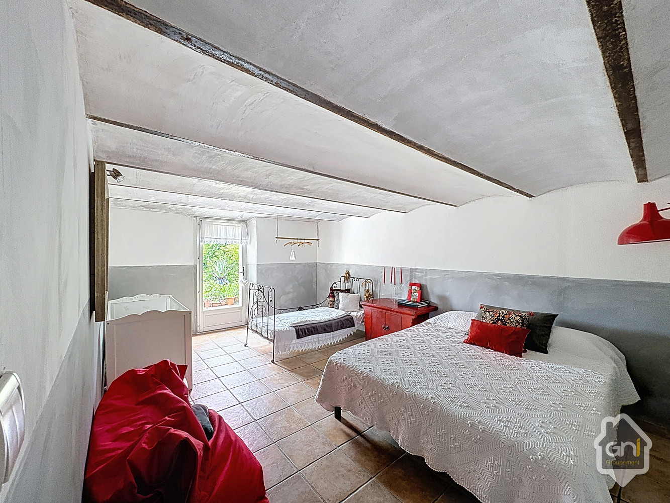 
                                                Vente
                                                 Entre Alpilles et Luberon, Mas d'exception.