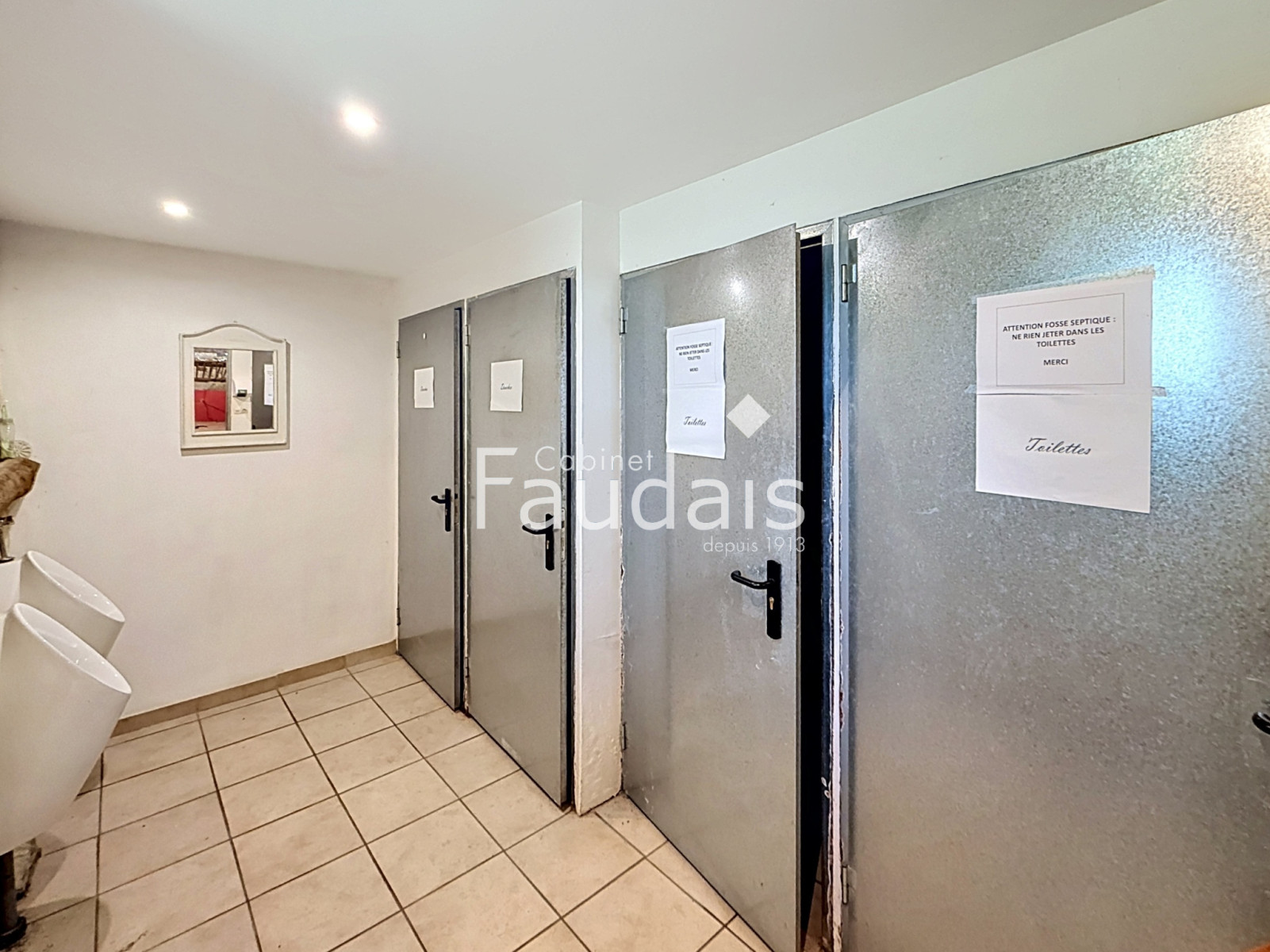 
                                                Vente
                                                 entre ST LO et ISIGNY