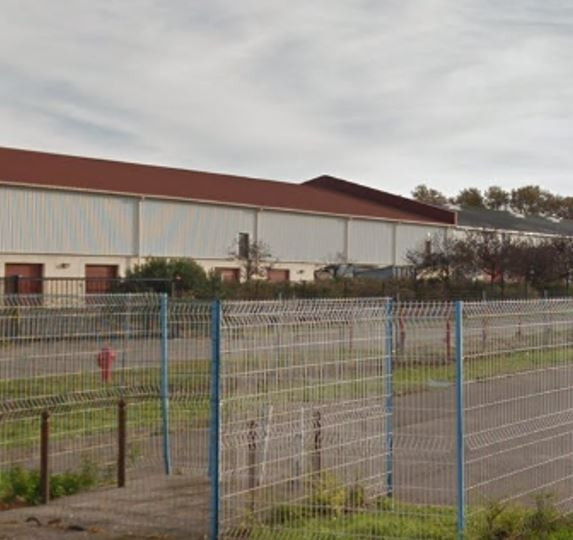 
                                                Location
                                                 Entrepôts de 400 m² à 650 m² à louer à Avignon