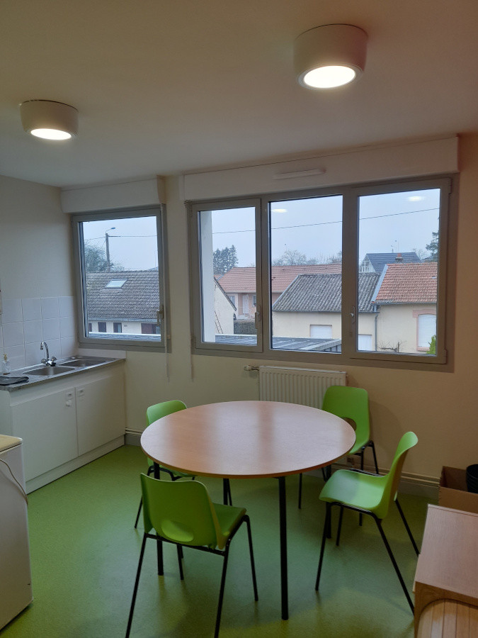 
                                                Location
                                                 Espace de coworking à louer à Vouziers, au sein de la communauté de communes de l'Argonne Ardennaise.