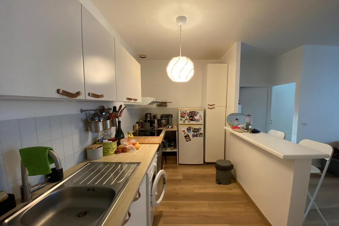 
                                                Location
                                                 Estelle