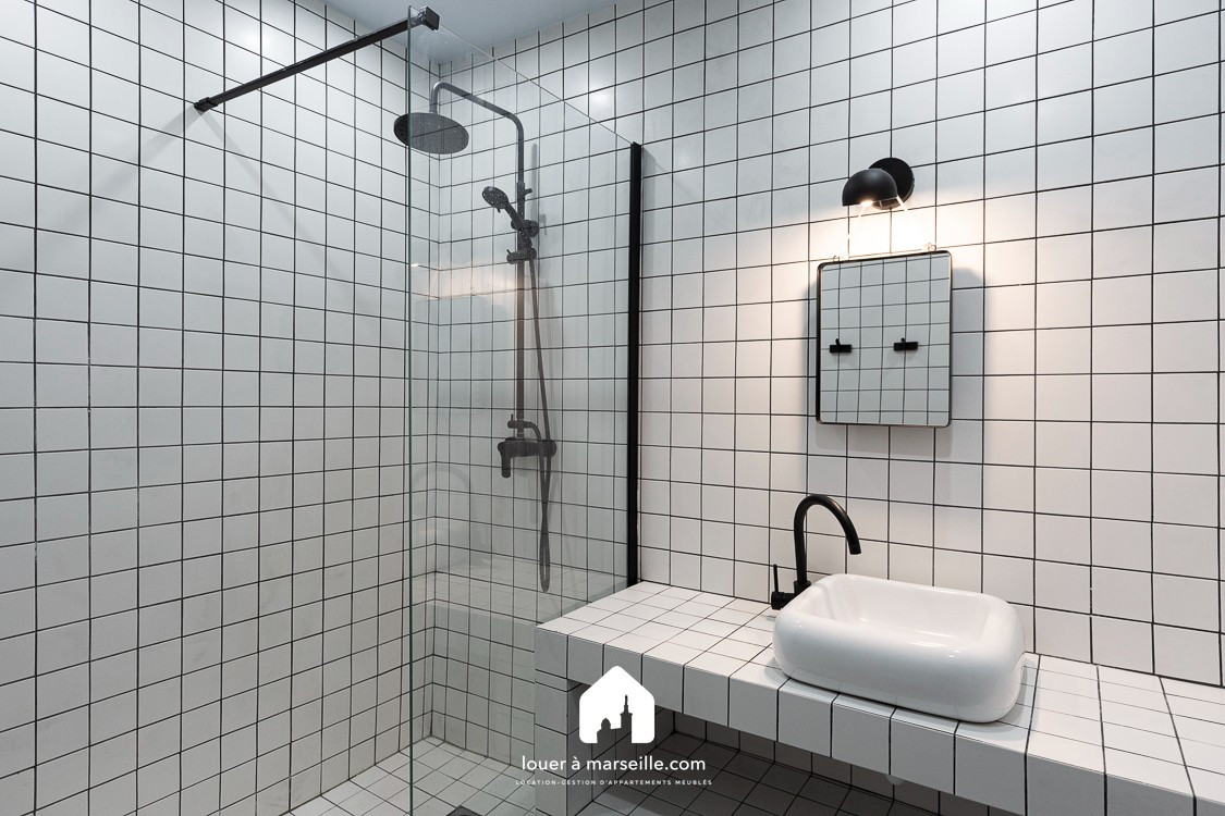 
                                                Location
                                                 EVECHE 2