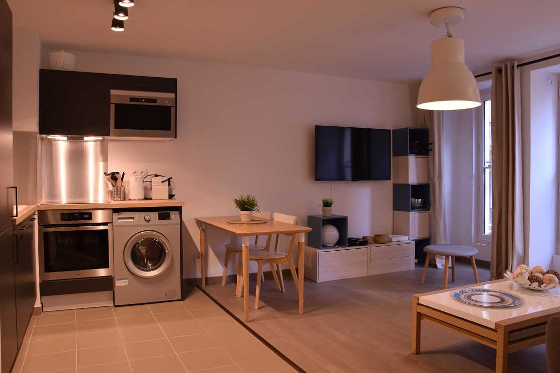 
                                                Location
                                                 Excalibur