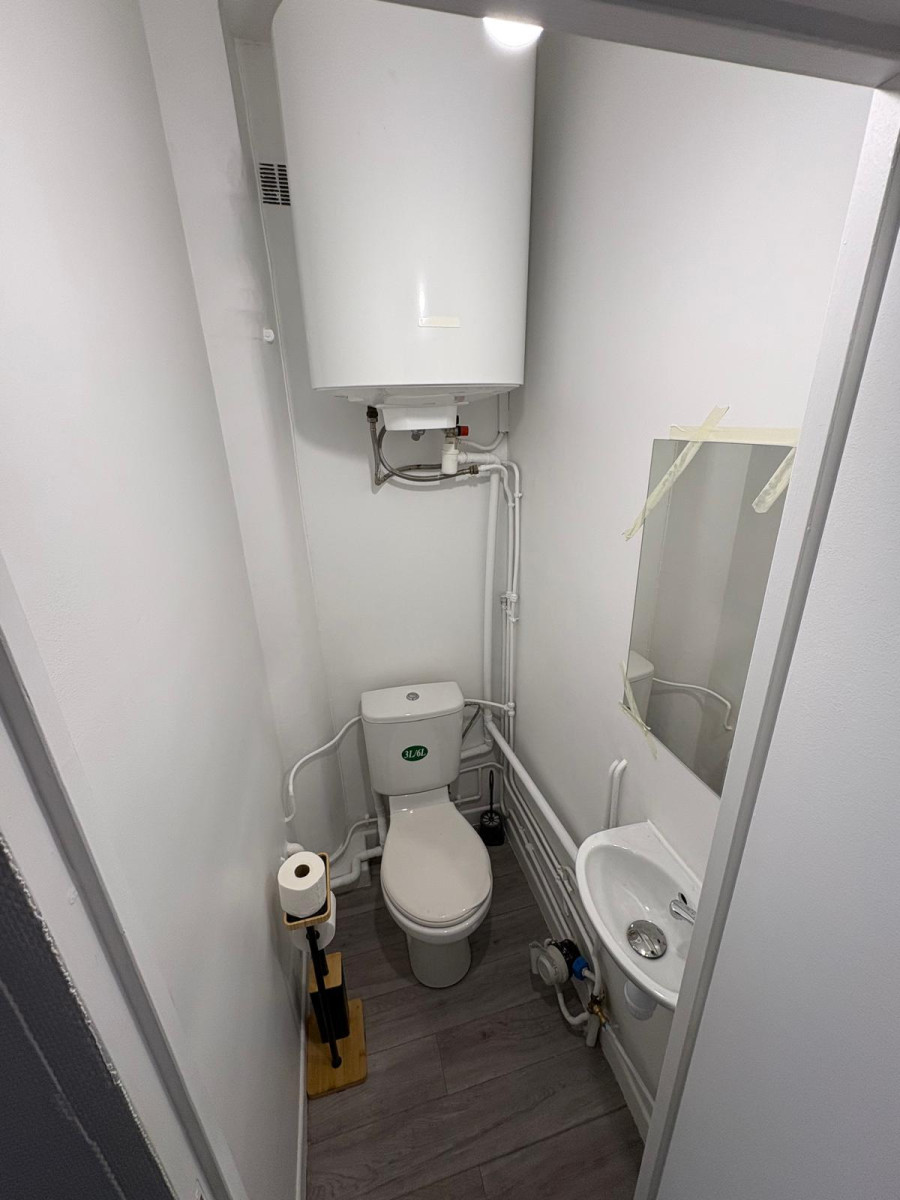 
                                                Location
                                                 Excellent studio à ne pas manquer !!