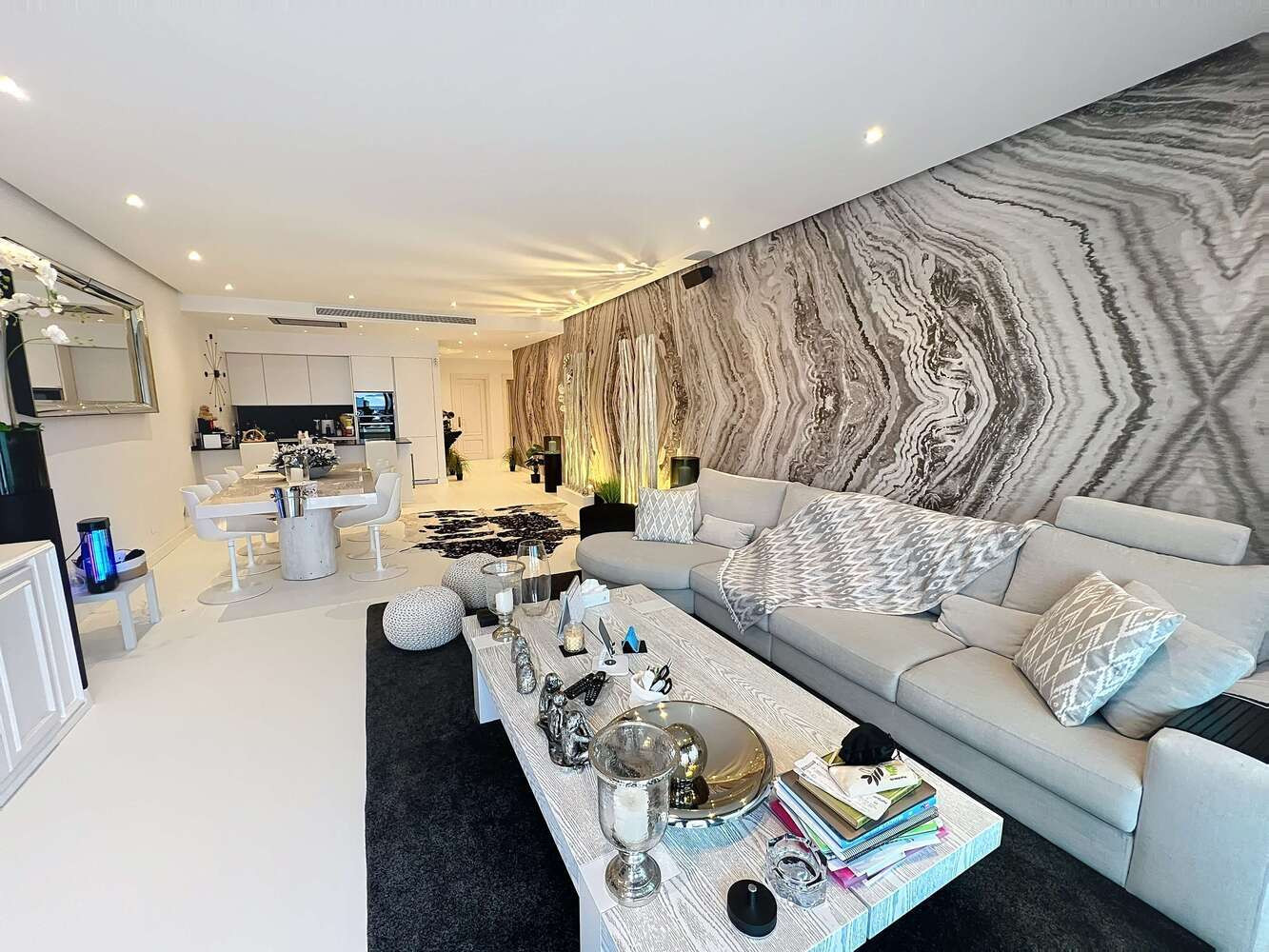 
                                                Vente
                                                 Exceptionnel 1ère ligne mer