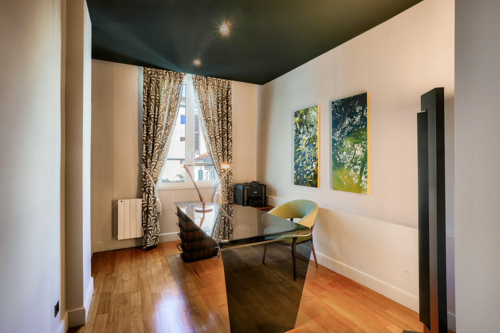 
                                                Vente
                                                 Exceptionnel appartement de 171 m2 situé au coeur du quartier des Musiciens avec vue sur les jardins Mozart