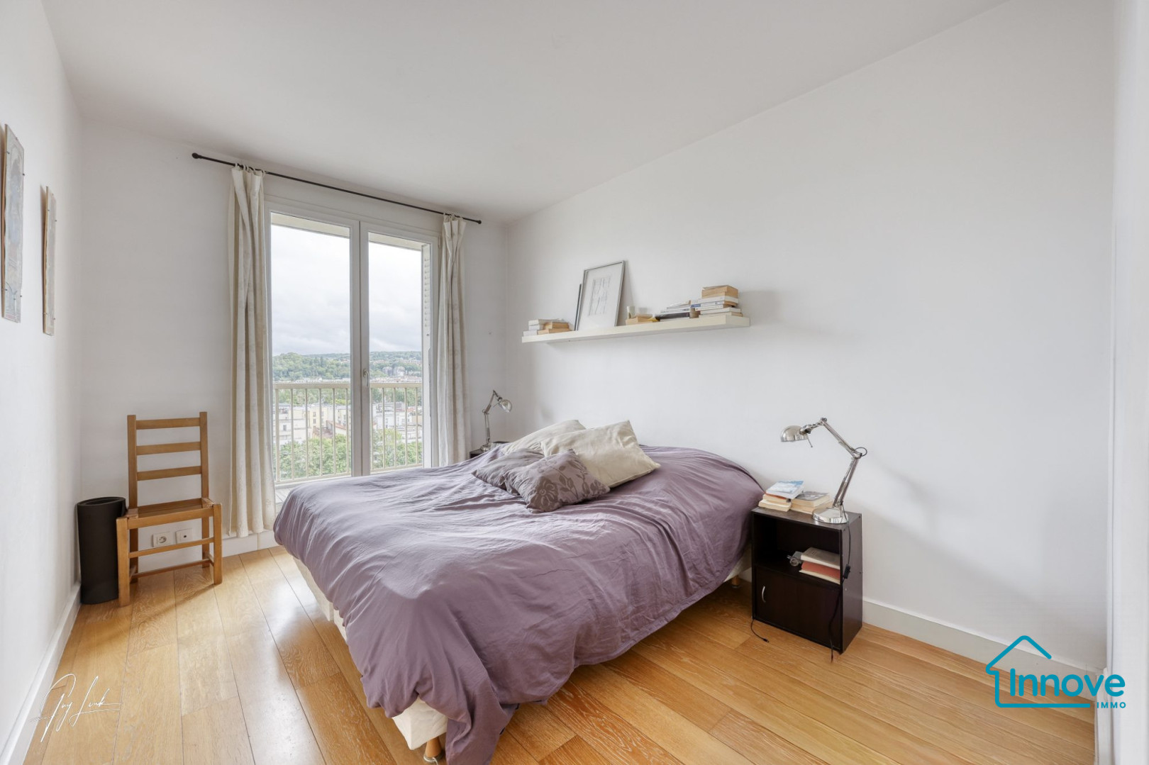 
                                                Vente
                                                 Exceptionnel duplex à vendre au dernier étage avec terrasse et