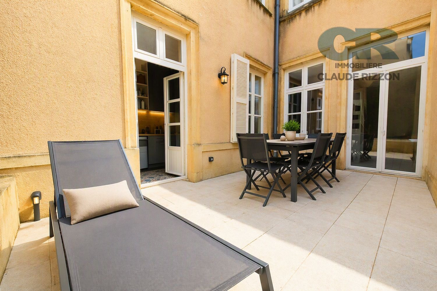 
                                                Vente
                                                 EXCEPTIONNEL METZ CENTRE COEUR DE VILLE !