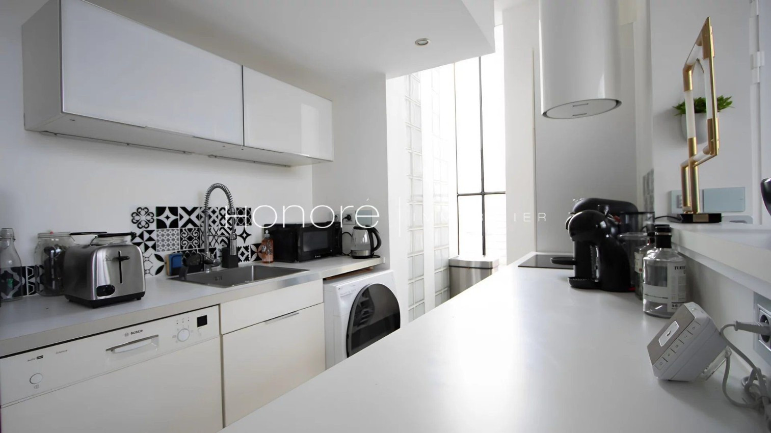 
                                                Vente
                                                 EXCLUSIF - PARIS II - SENTIER/ARTS&METIERS - LOFT