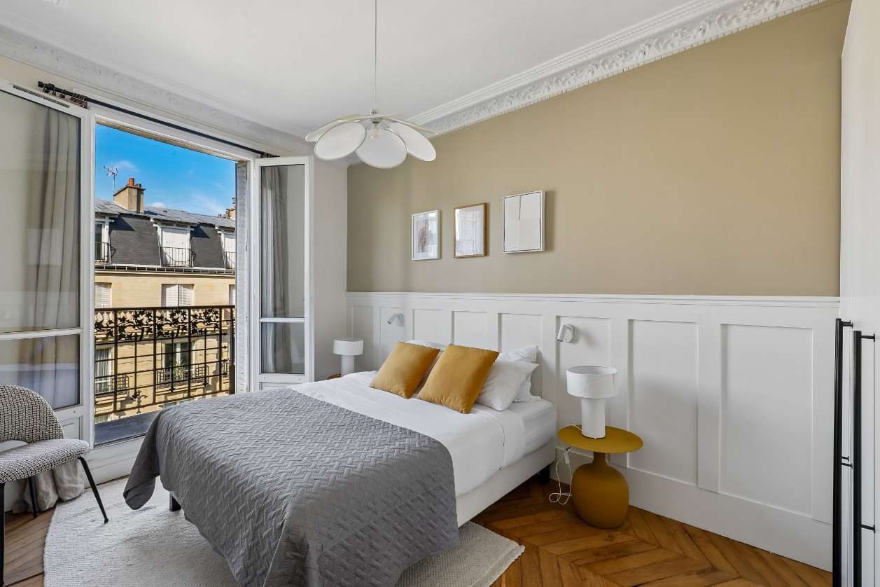 
                                                Vente
                                                 EXCLUSIVITE - 4P rénové - Lamarck Caulaincourt