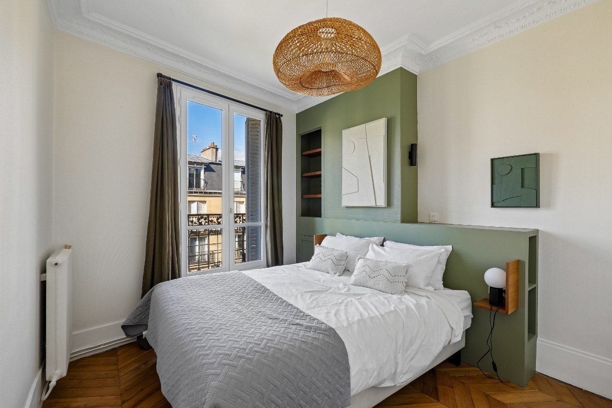 
                                                Vente
                                                 EXCLUSIVITE - 4P rénové - Lamarck Caulaincourt