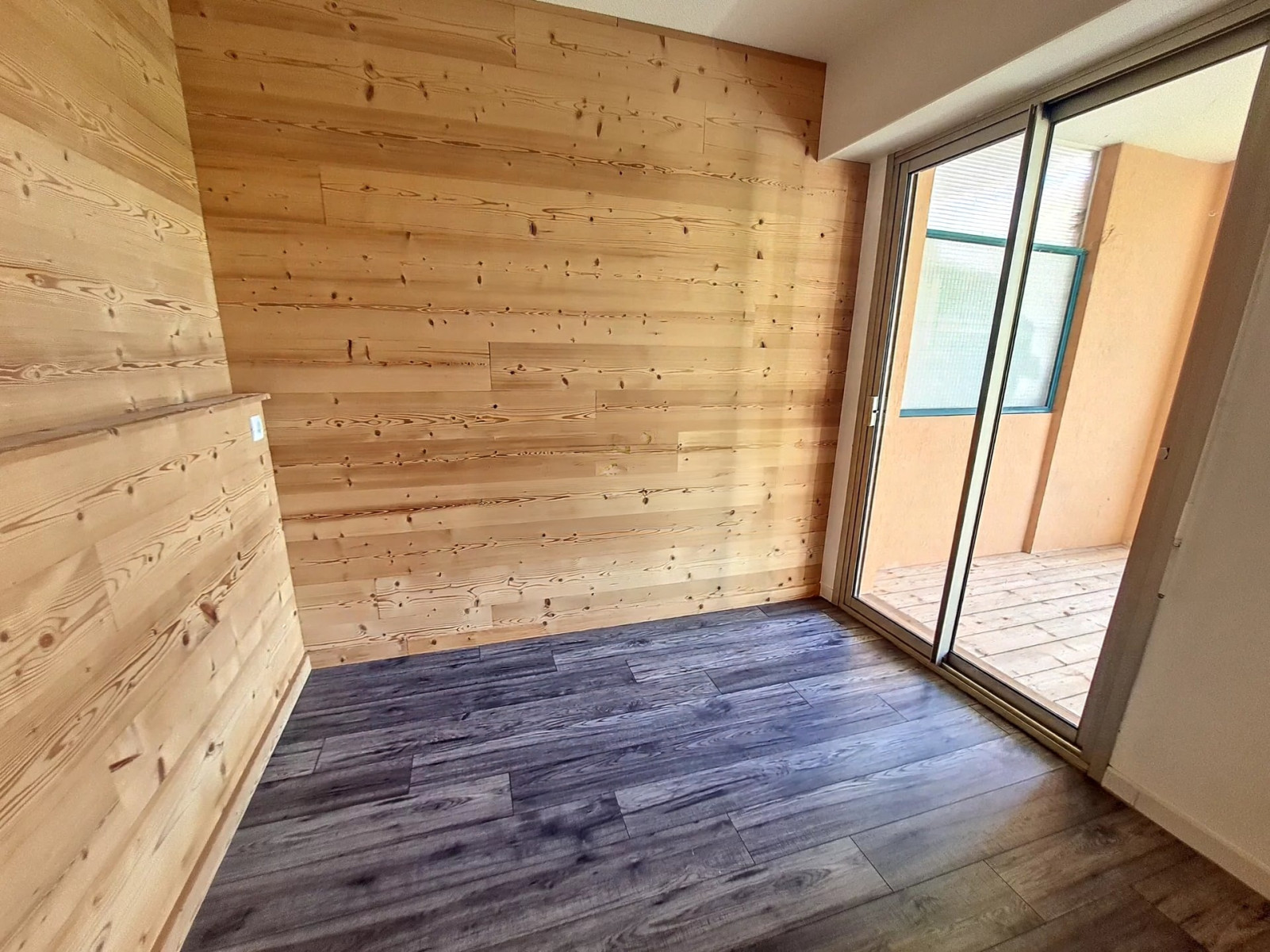 
                                                Location
                                                 EXCLUSIVITE ANTIBES - STUDIO AVEC COIN NUIT  AVEC PARKING ET CAVE
