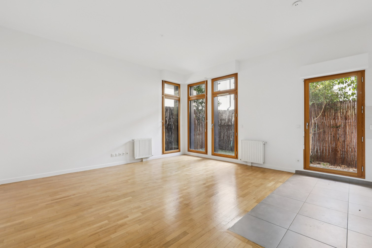 
                                                Vente
                                                 Exclusivité - Appartement 2 pièces avec terrasse