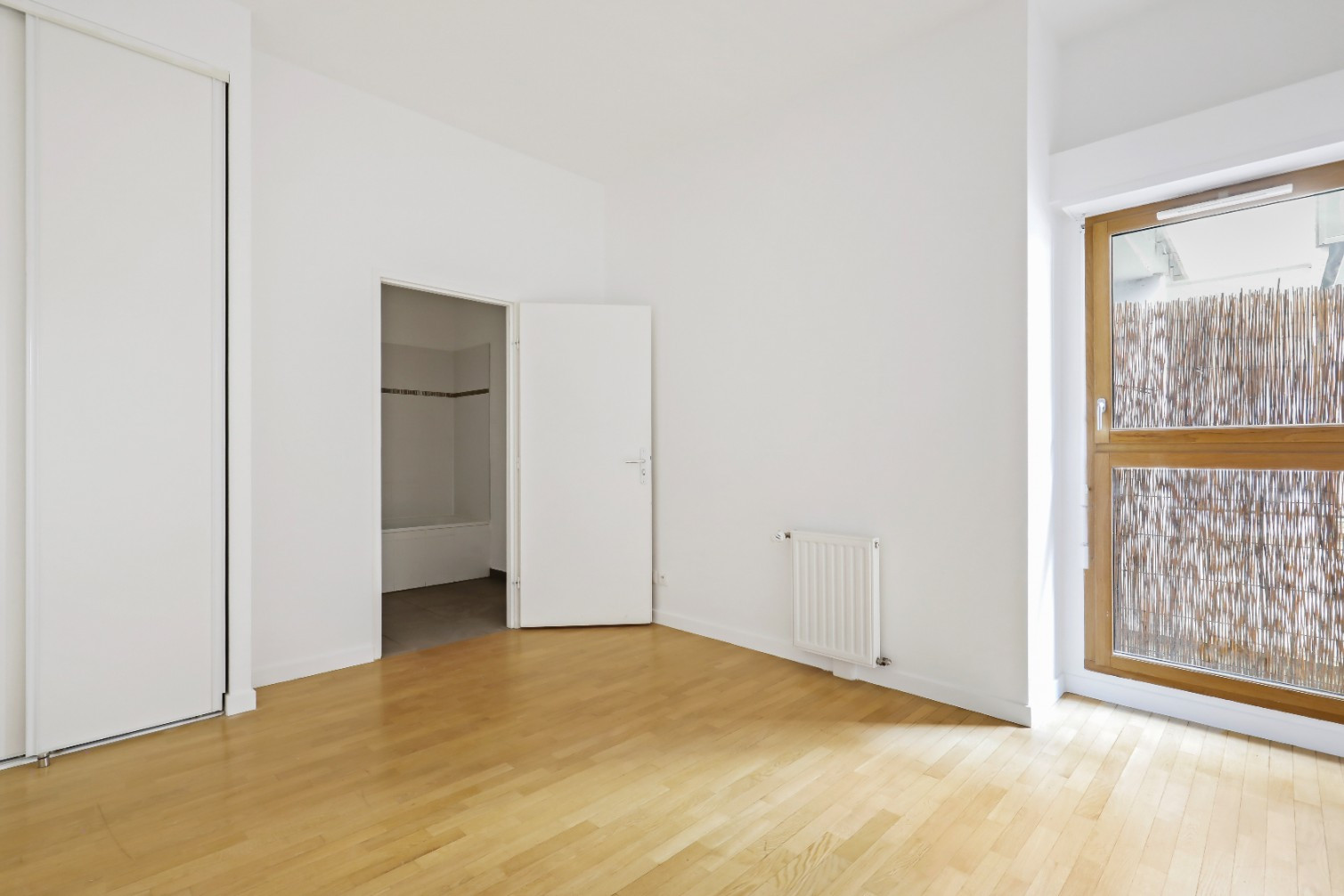 
                                                Vente
                                                 Exclusivité - Appartement 2 pièces avec terrasse