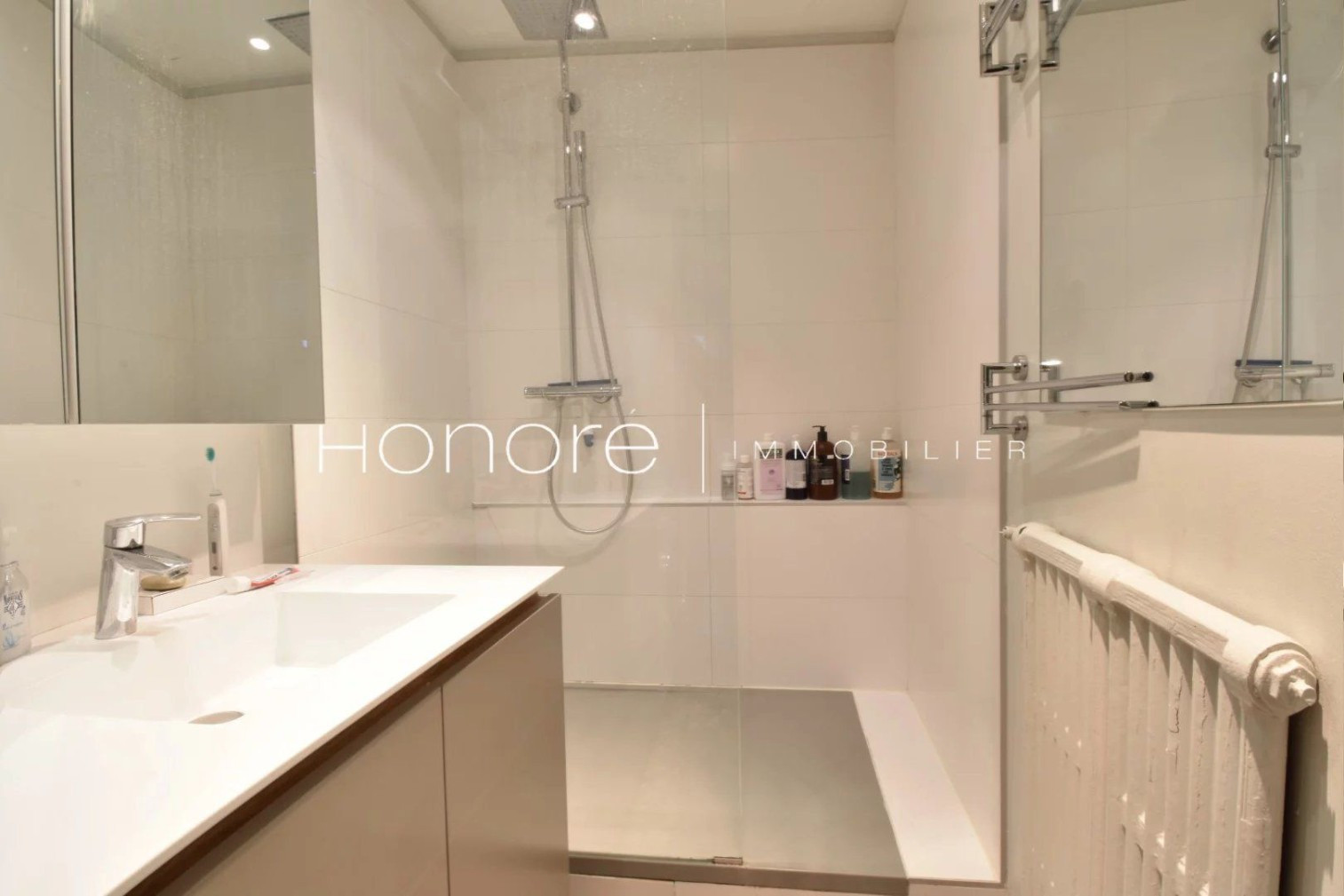 
                                                Vente
                                                 EXCLUSIVITE APPARTEMENT 3 PIECES