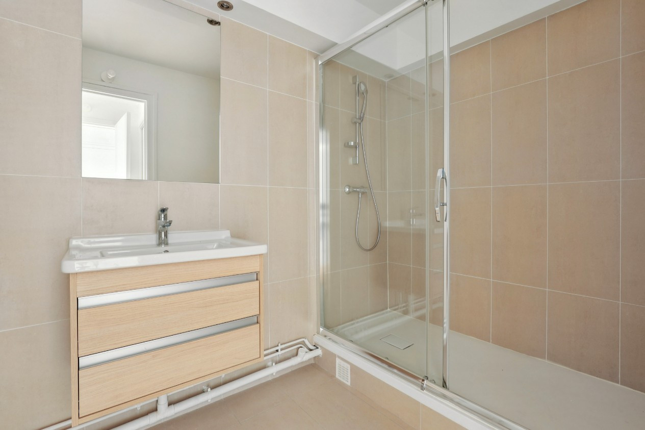 
                                                Vente
                                                 Exclusivité Appartement 3 pièces - Versailles