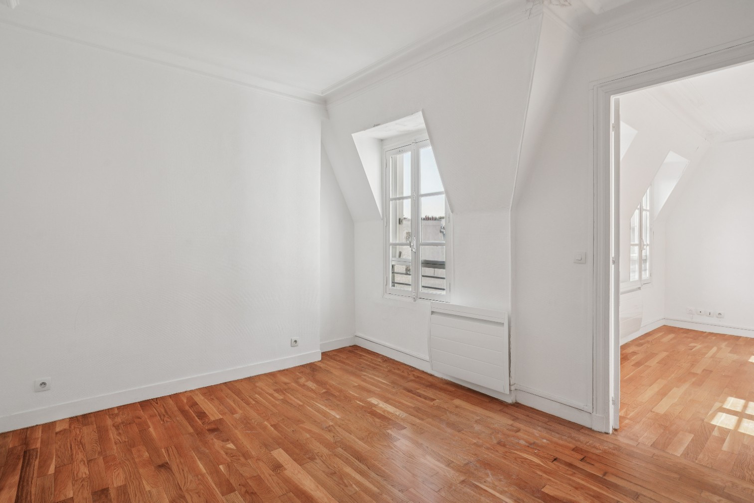 
                                                Vente
                                                 EXCLUSIVITÉ – Appartement 4 pièces - Paris 9e