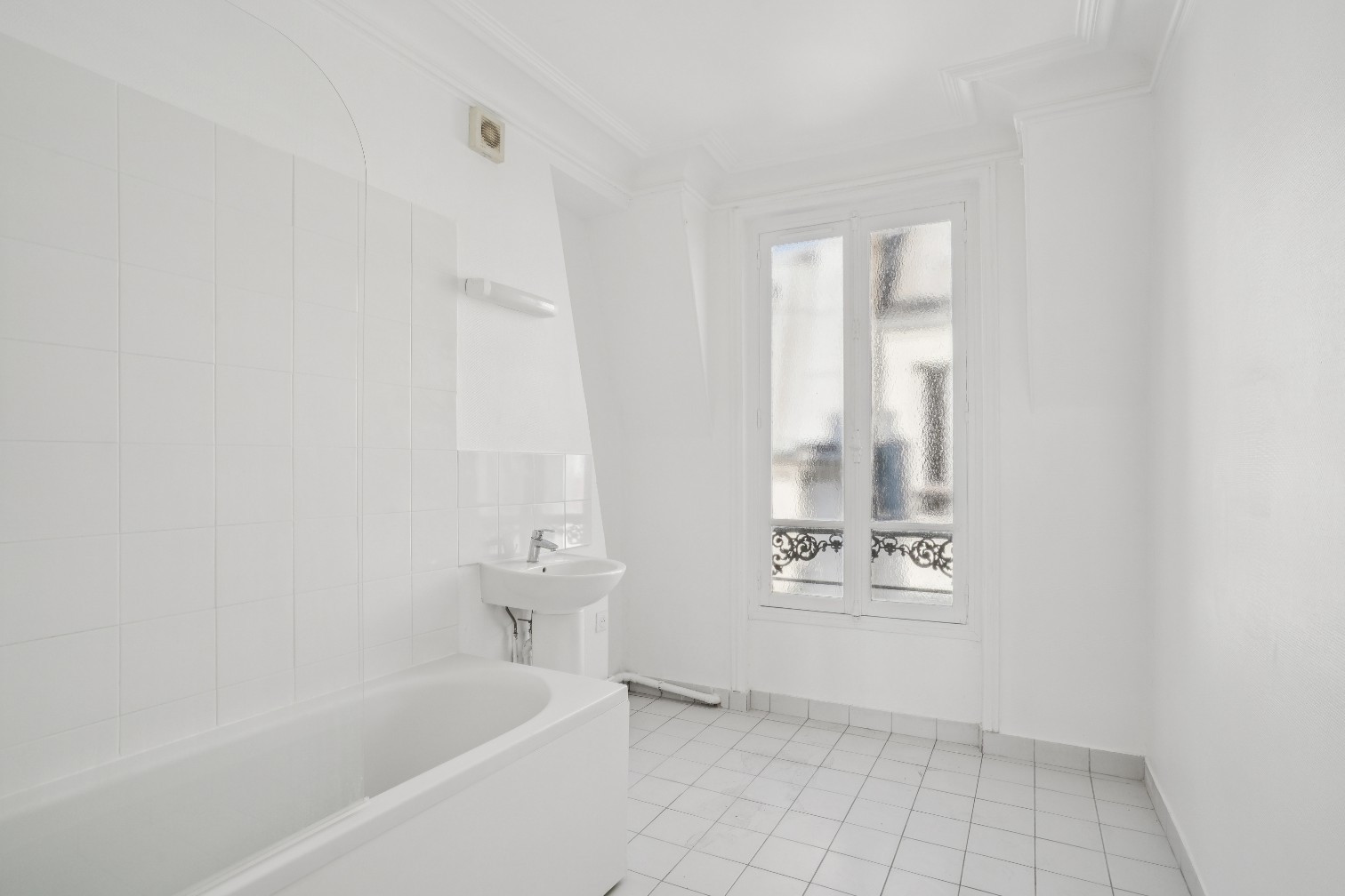 
                                                Vente
                                                 EXCLUSIVITÉ – Appartement 4 pièces - Paris 9e