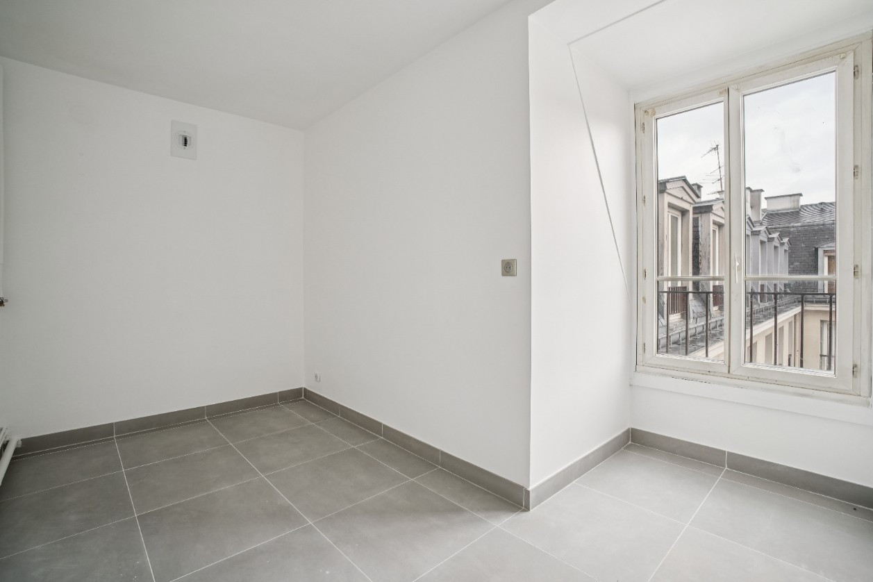 
                                                Vente
                                                 Exclusivité- Beau 3P - Versailles chateau