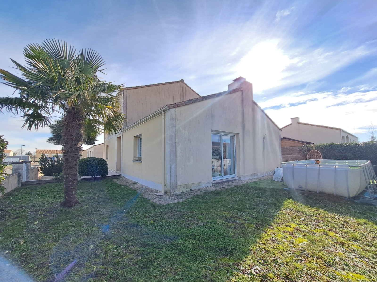 
                                                Vente
                                                 EXCLUSIVITE - FAMILIALE DANS LE BOURG