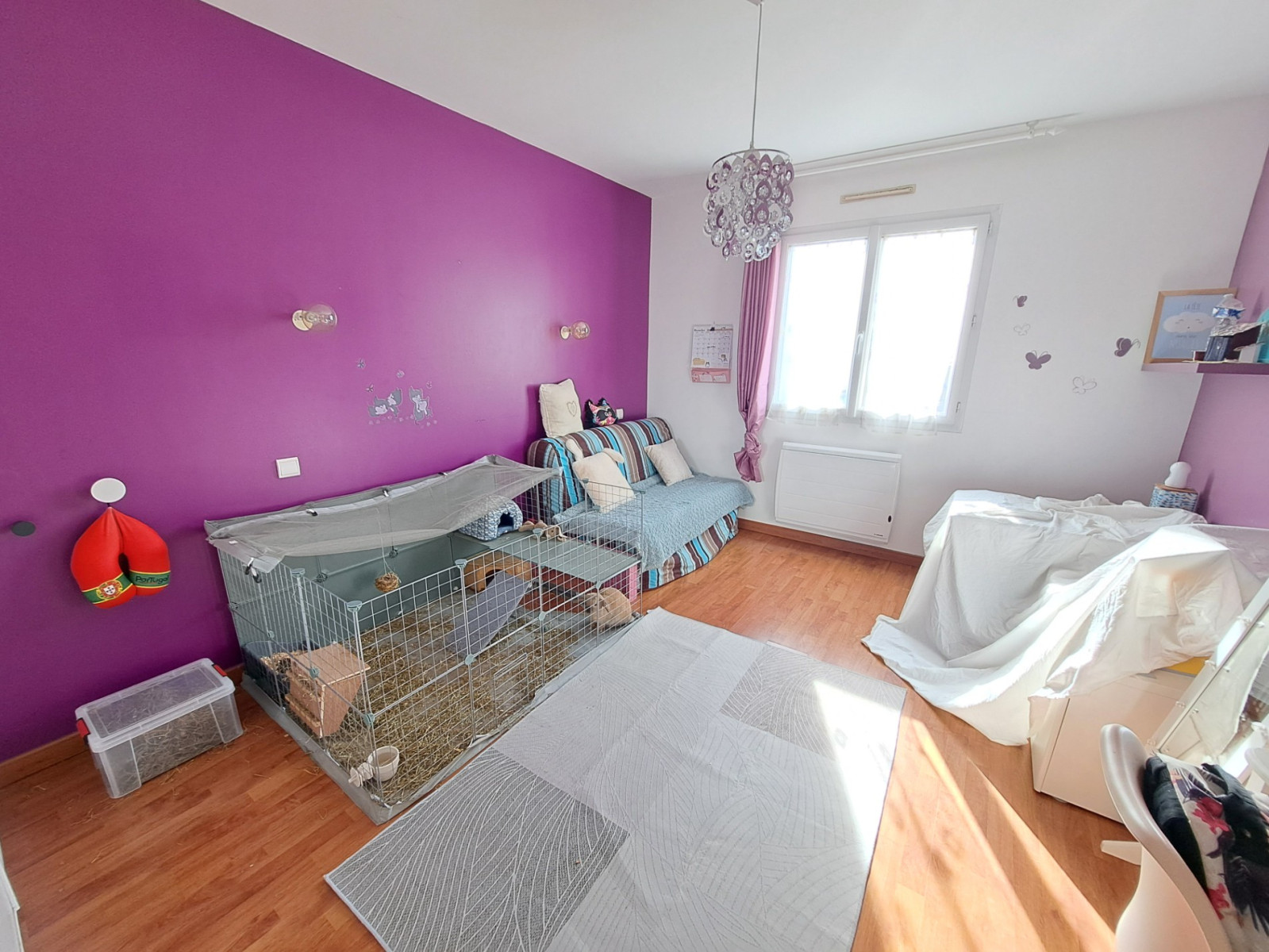 
                                                Vente
                                                 EXCLUSIVITE - FAMILIALE DANS LE BOURG