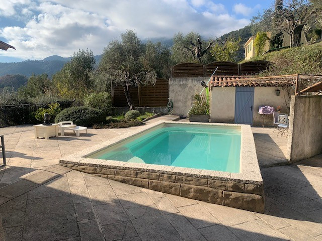 
                                                Vente
                                                 EXCLUSIVITE-Maison T/5 de 140m²  3 niveaux-Piscine