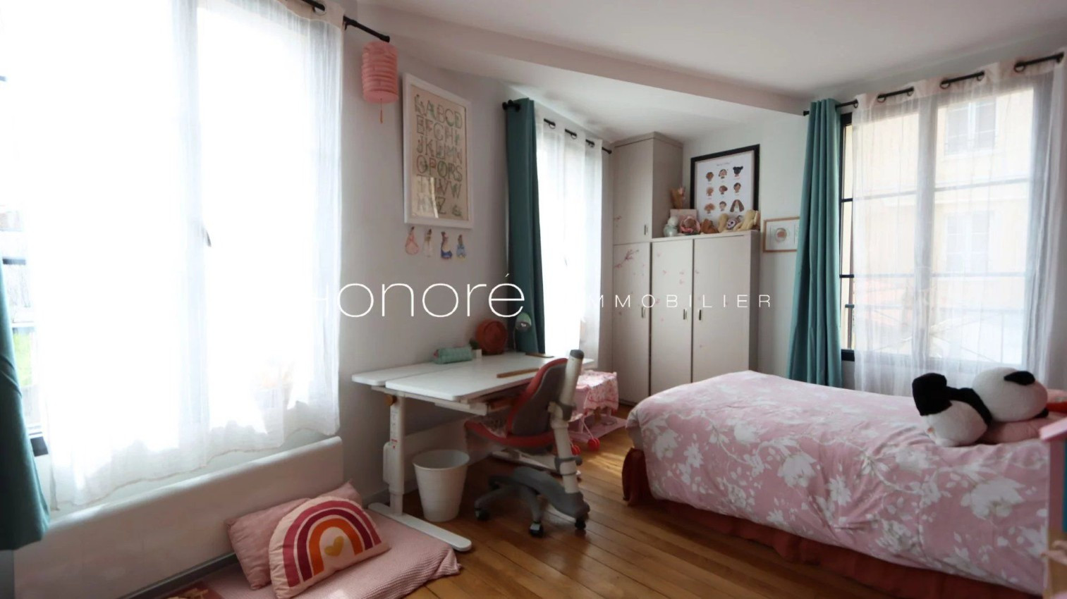 
                                                Vente
                                                 EXCLUSIVITE - MONTREUIL - APPARTEMENT 6 PIECES