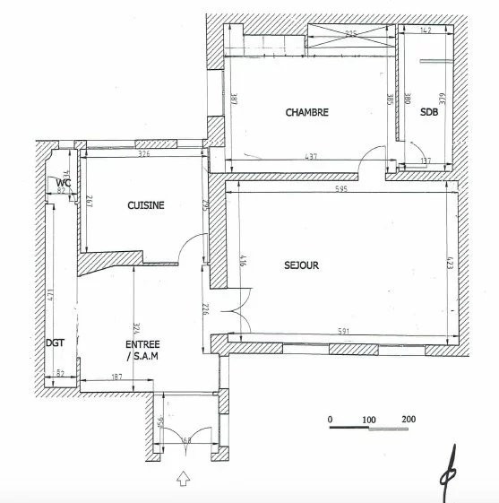 
                                                Vente
                                                 EXCLUSIVITE - PARIS IX - TREVISE 77m2